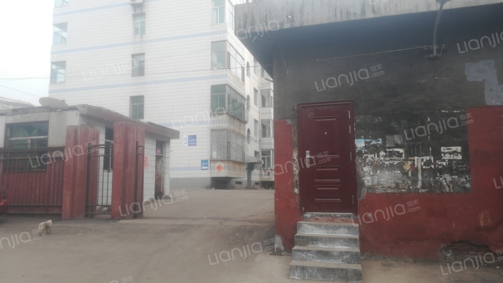 土地局宿舍楼外景图