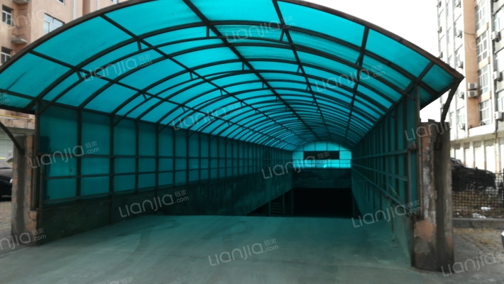 裕华苑小区外景图