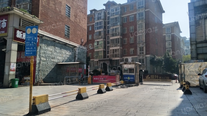 新府名邸外景图