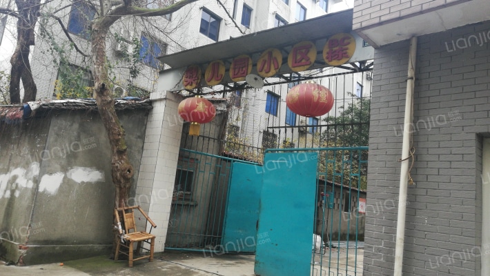 梨儿园小区BC栋外景图