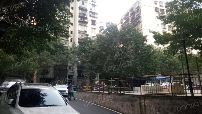 龙箐花园小区外景图