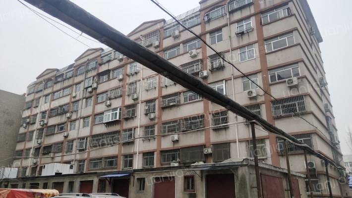 轻工机械厂宿舍楼外景图