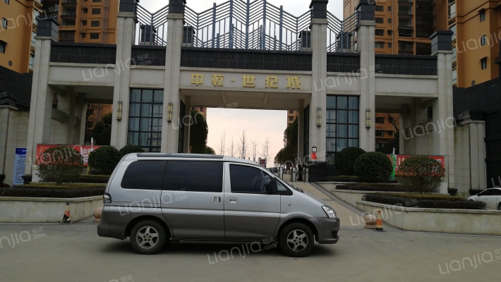 中乾世纪城外景图