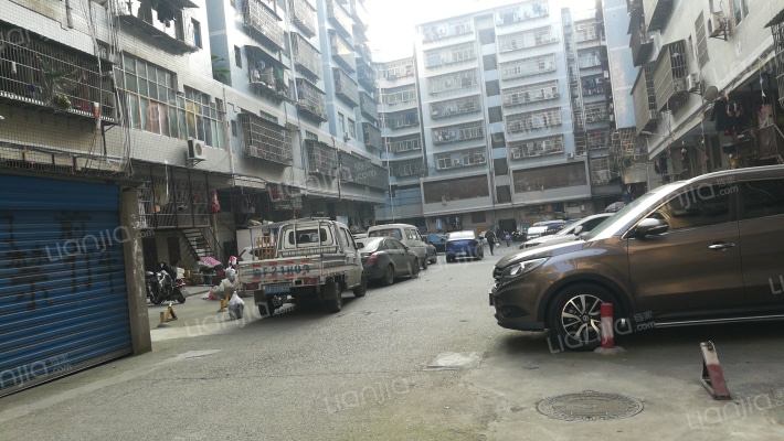 安康二十一号院外景图