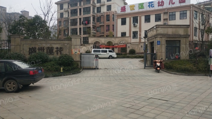 盛世莲花外景图