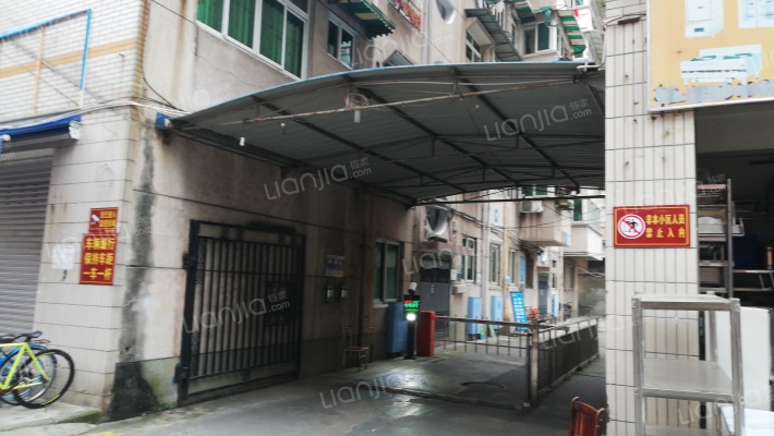 万润苑南区外景图