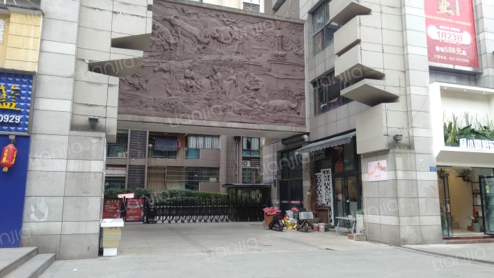 香榭香堡外景图