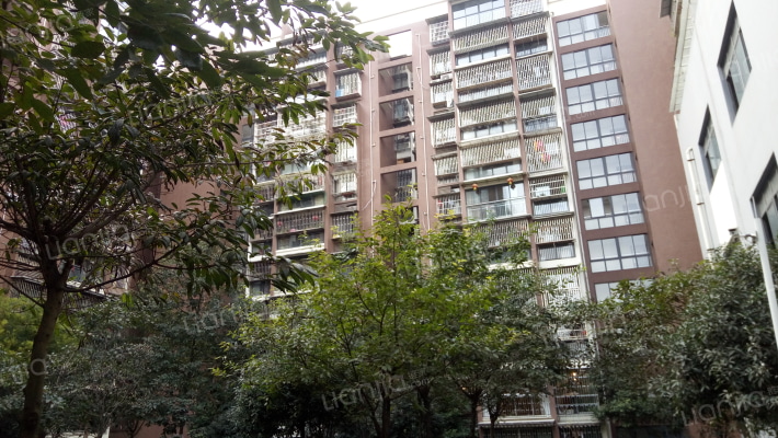 润洲华府外景图