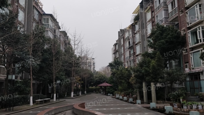 人合中天外景图