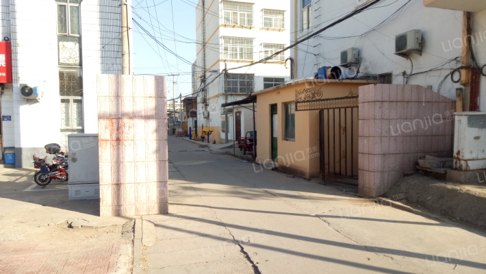 土产小区外景图