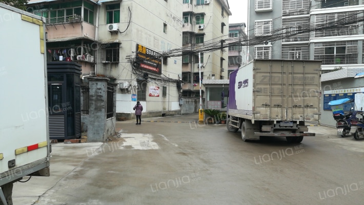 桂花园小区外景图