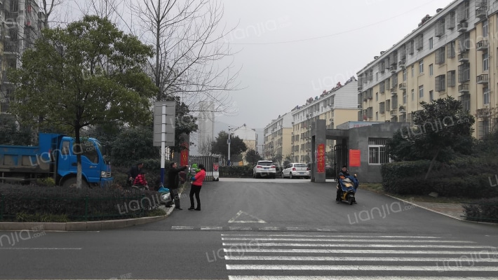 城东新村外景图