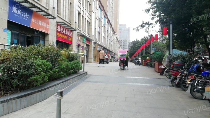 海亮国际广场外景图