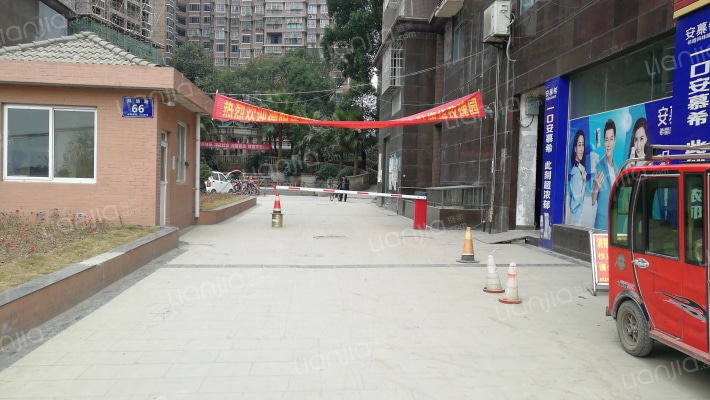 康华玫瑰园外景图