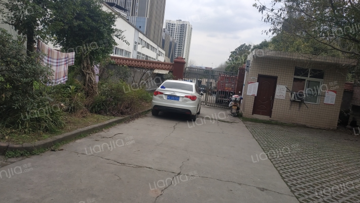 仁豪小区外景图