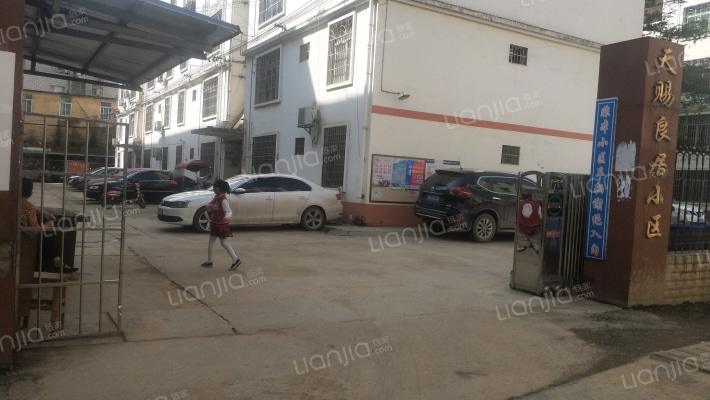 天赐良居小区外景图