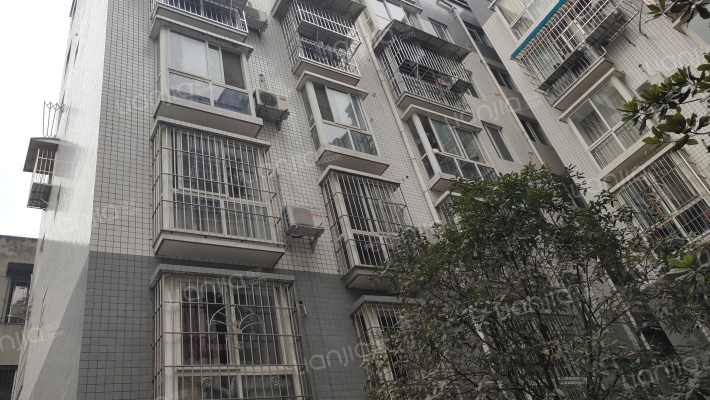 佳乐小区外景图