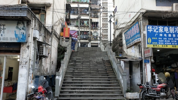 乐居苑小区外景图