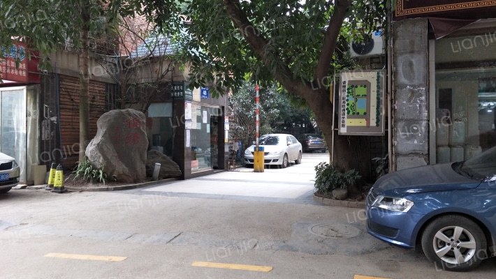 锦绣香榭丽花园外景图