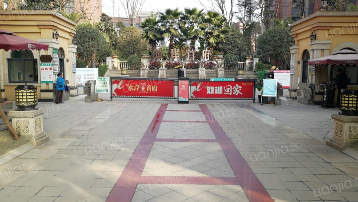 水岸首府外景图