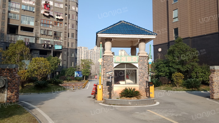 青岚湖景外景图