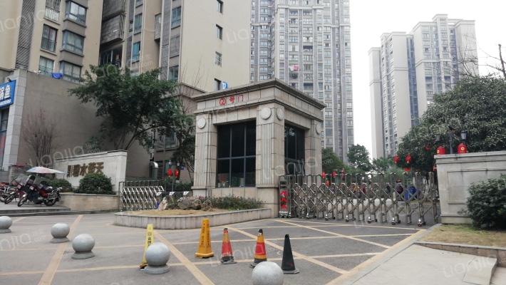 银河碧水蓝天二期外景图