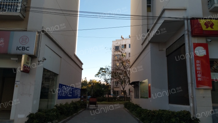 巴江景苑外景图