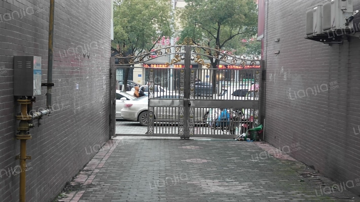 向阳苑C区外景图