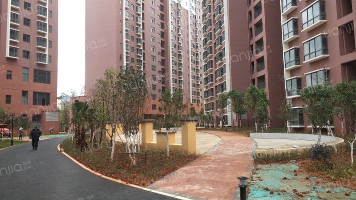 荣深家园外景图