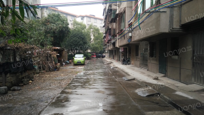 桂林铁合金总厂南二区住宅楼外景图