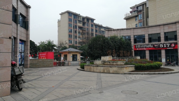 恒森滨湖晓月外景图