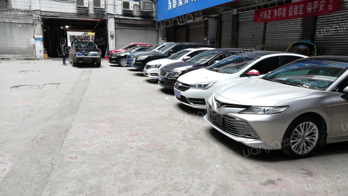 泸州街小区外景图