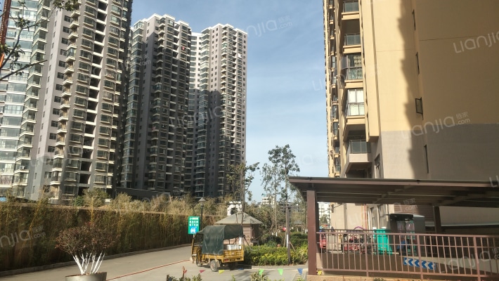 空港万年城外景图