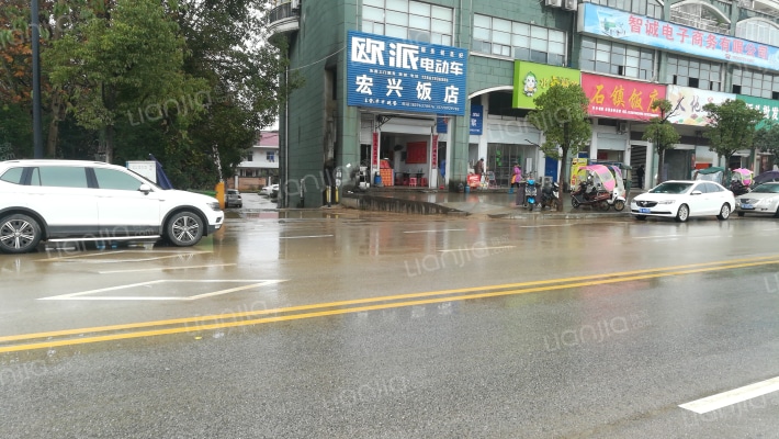 枫林华府外景图