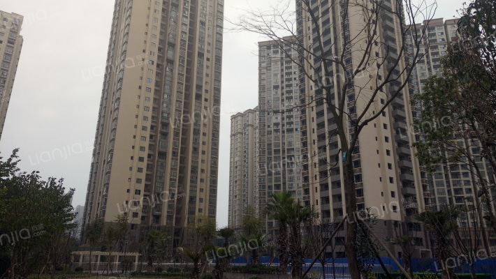 卓然铂金公馆B区外景图