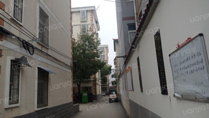 靖波教苑外景图