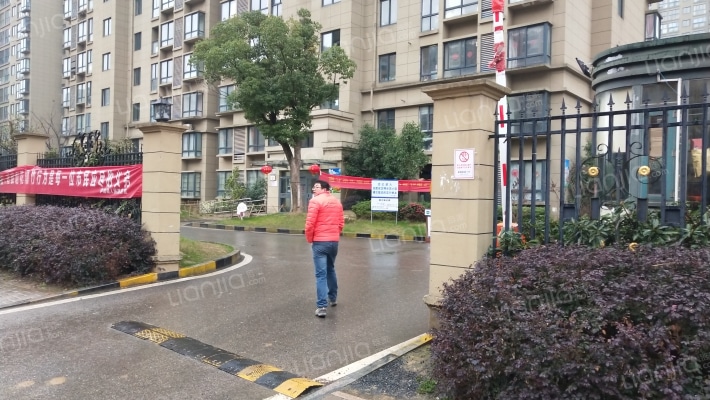 丰和东郡名城外景图