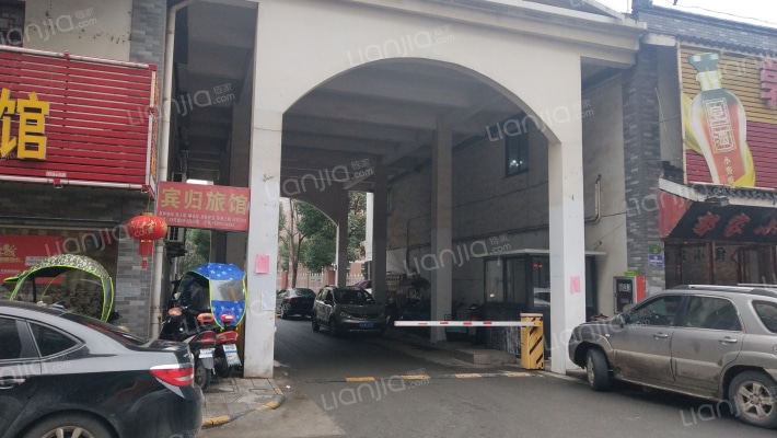 天巢广场外景图