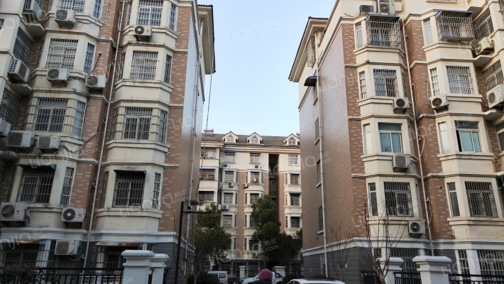 智泉名苑外景图