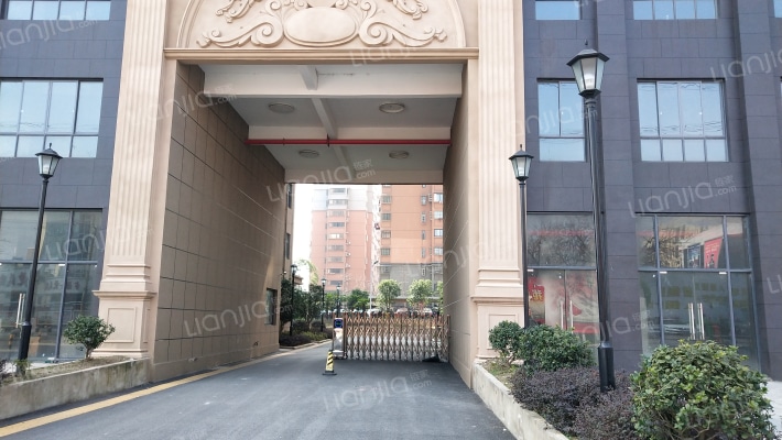 恒远中央公馆外景图