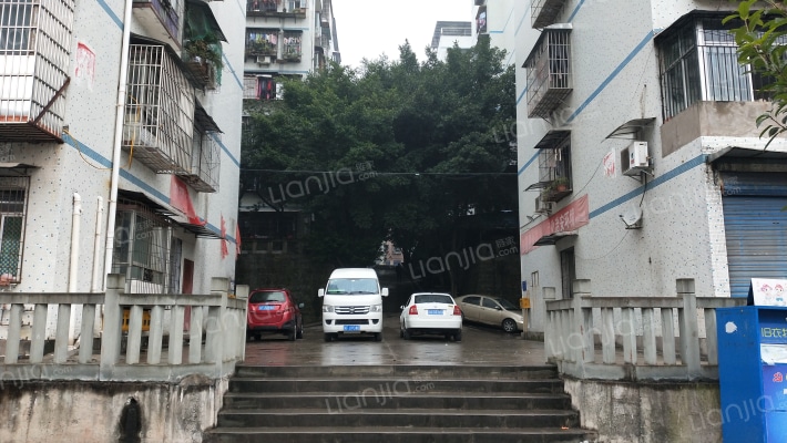 玉安社区万江小区外景图