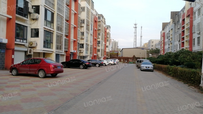 三丰小区外景图