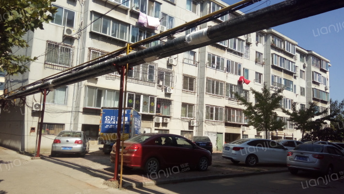 铁路宿舍外景图