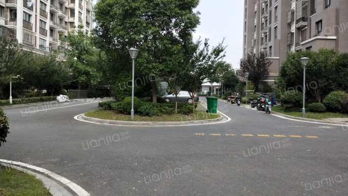 振兴花苑外景图