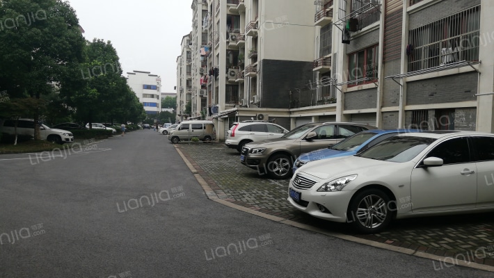 向阳新村外景图