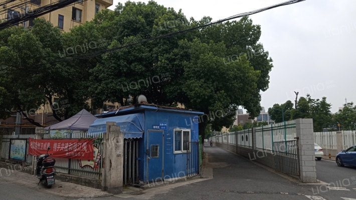 虹桥六村南区外景图