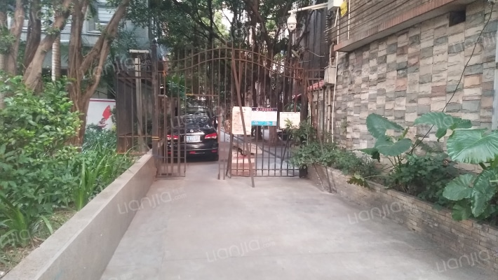 四方堂小区外景图