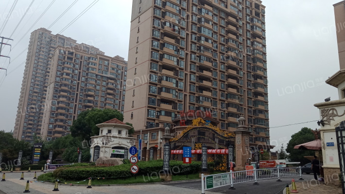 弘建国际花园外景图