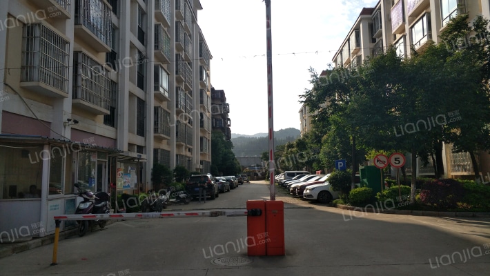 云建花园外景图