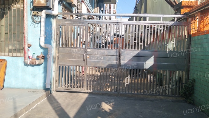 槎龙村员工生活区外景图